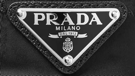 prada 品牌